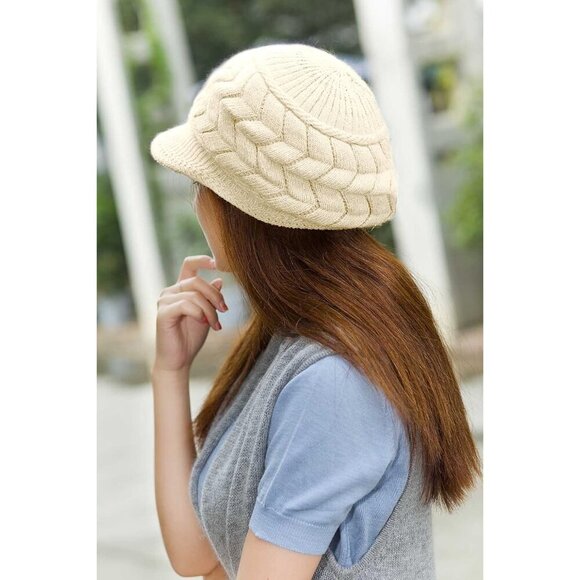〽️Women’s Beige Winter Warm Knit Wool Snow Ski Hat with Visor main image 7